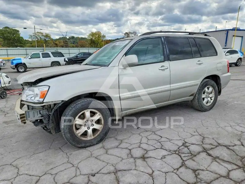 2003 Toyota Highlander фото