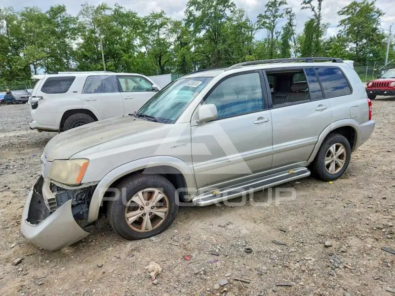 2003 Toyota Highlander фото