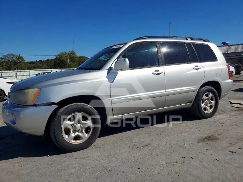 2003 Toyota Highlander фото