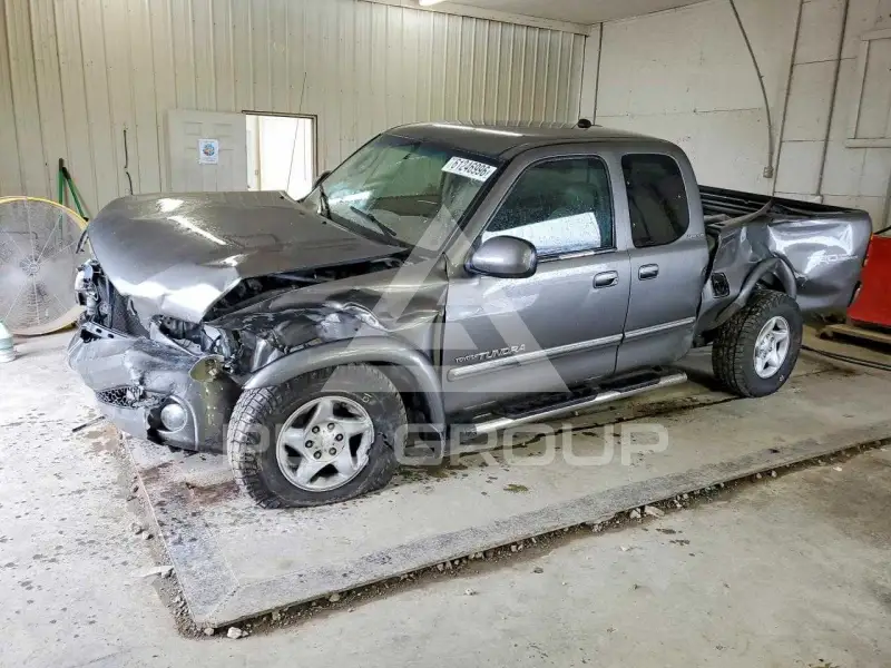 2003 Toyota TUNDRA photo