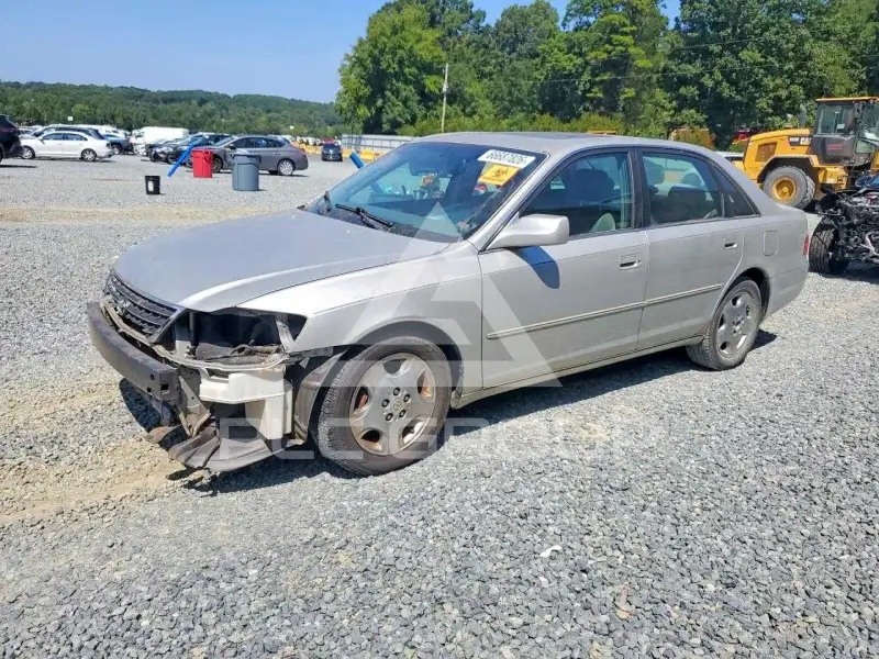 2003 Toyota AVALON photo