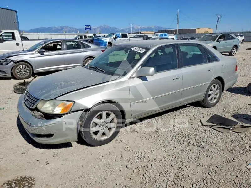 2003 Toyota AVALON photo