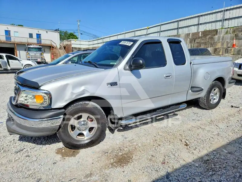 2003 Ford F-150 photo