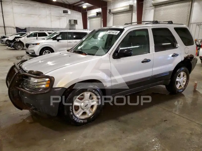 2003 Ford ESCAPE photo