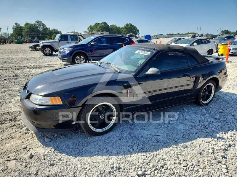 2003 Ford MUSTANG фото