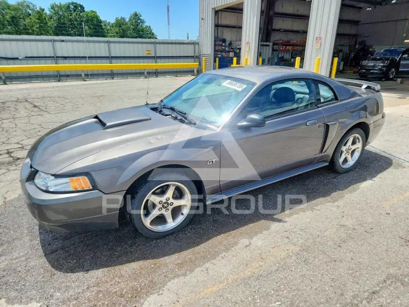 2003 Ford MUSTANG фото