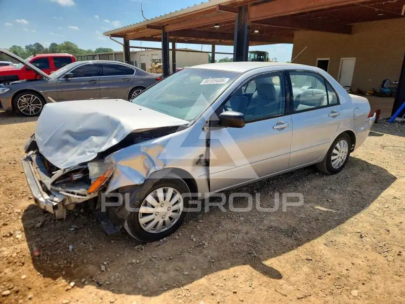 2004 Mitsubishi LANCER photo