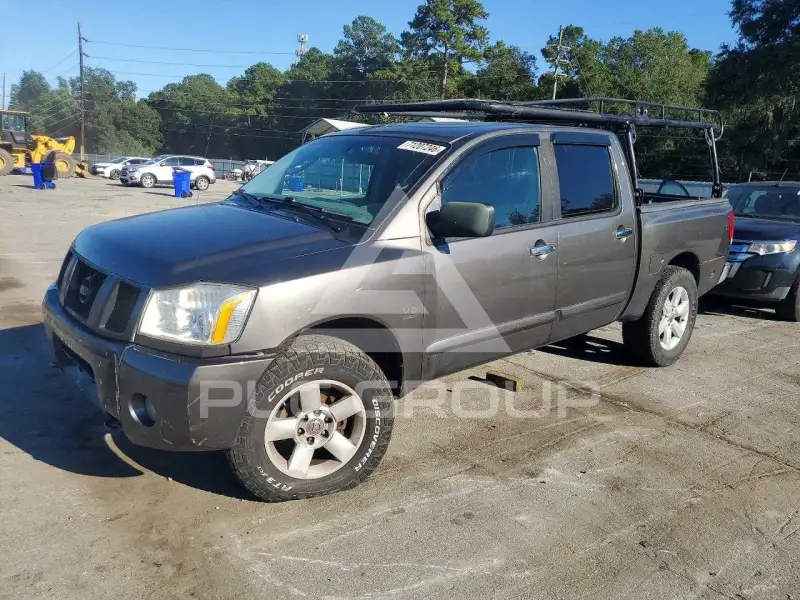 2004 Nissan TITAN photo