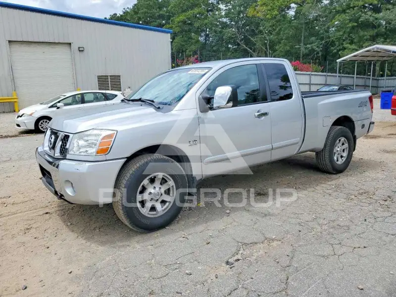 2004 Nissan TITAN фото