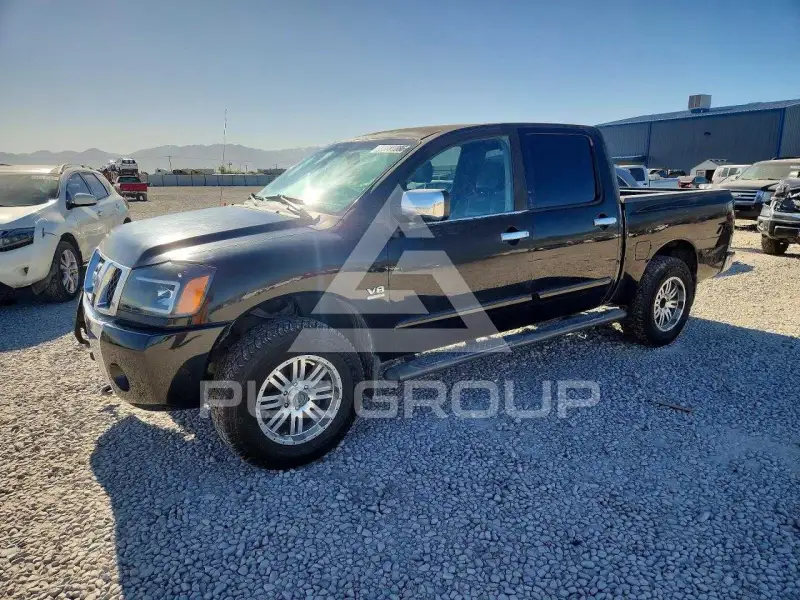 2004 Nissan TITAN фото