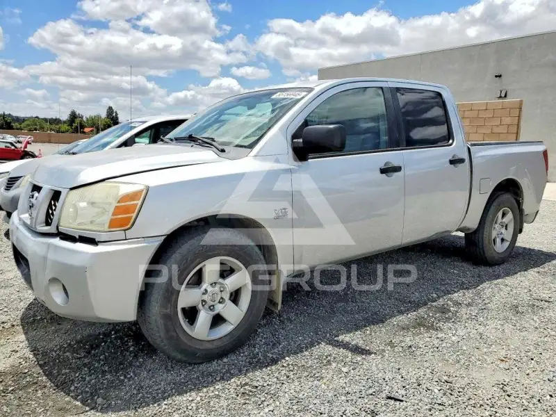 2004 Nissan TITAN фото