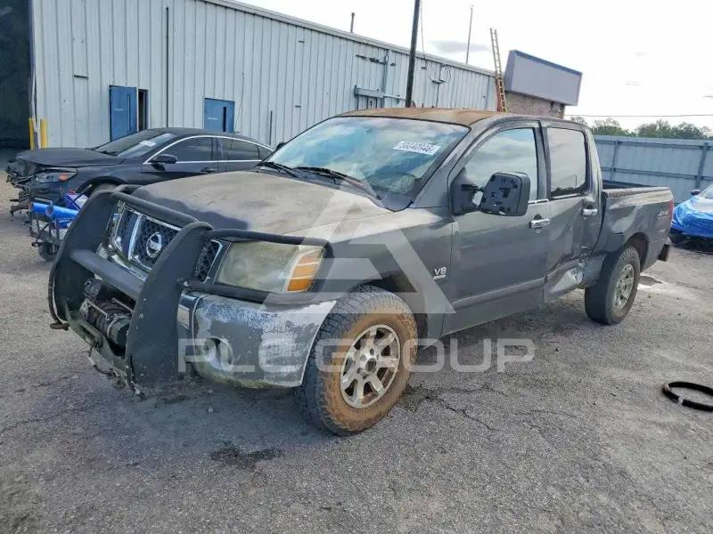 2004 Nissan TITAN фото