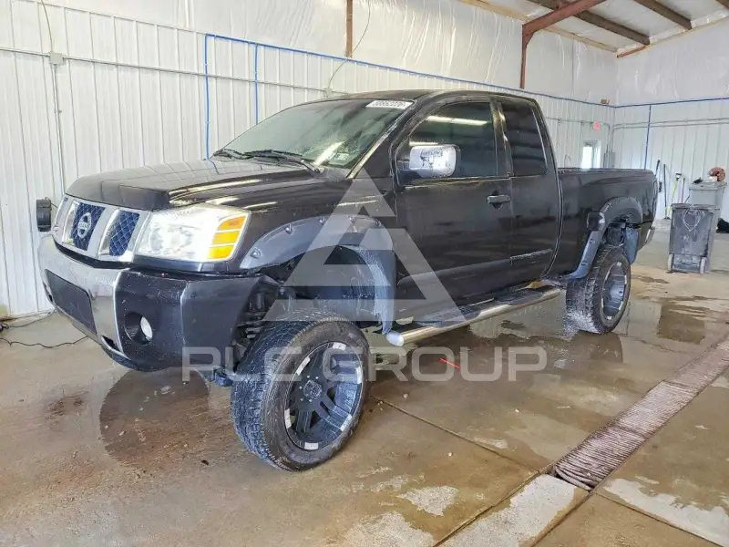 2004 Nissan TITAN фото