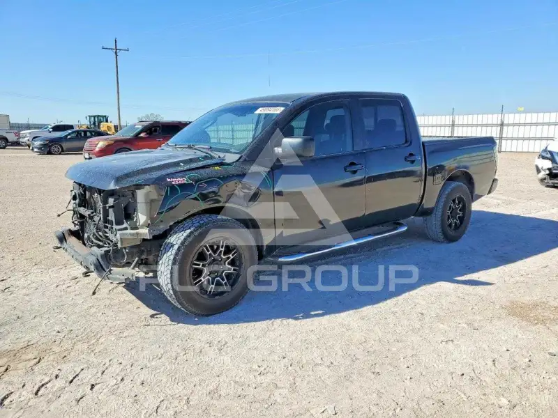 2004 Nissan TITAN фото