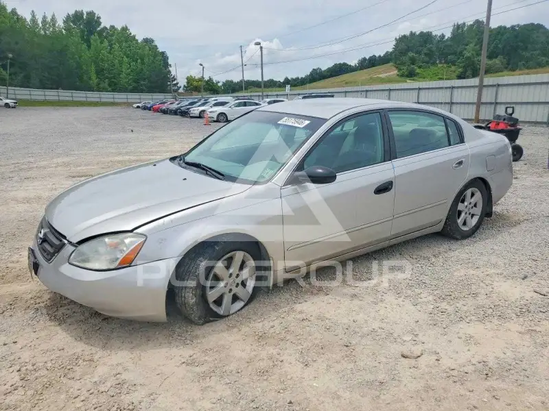 2004 Nissan ALTIMA photo