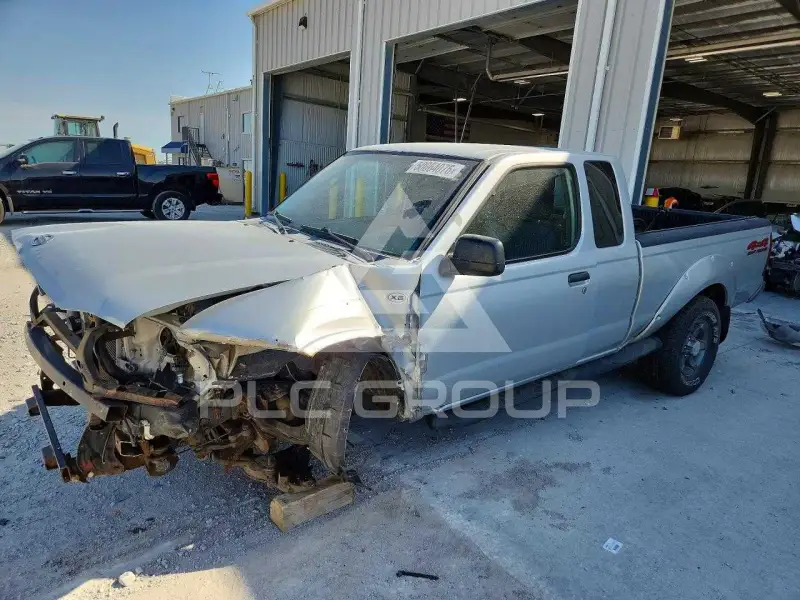 2004 Nissan FRONTIER photo