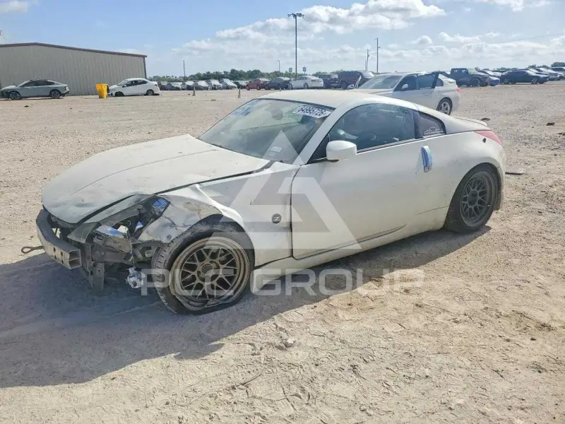 2004 Nissan 350Z photo
