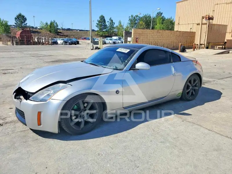 2004 Nissan 350Z фото