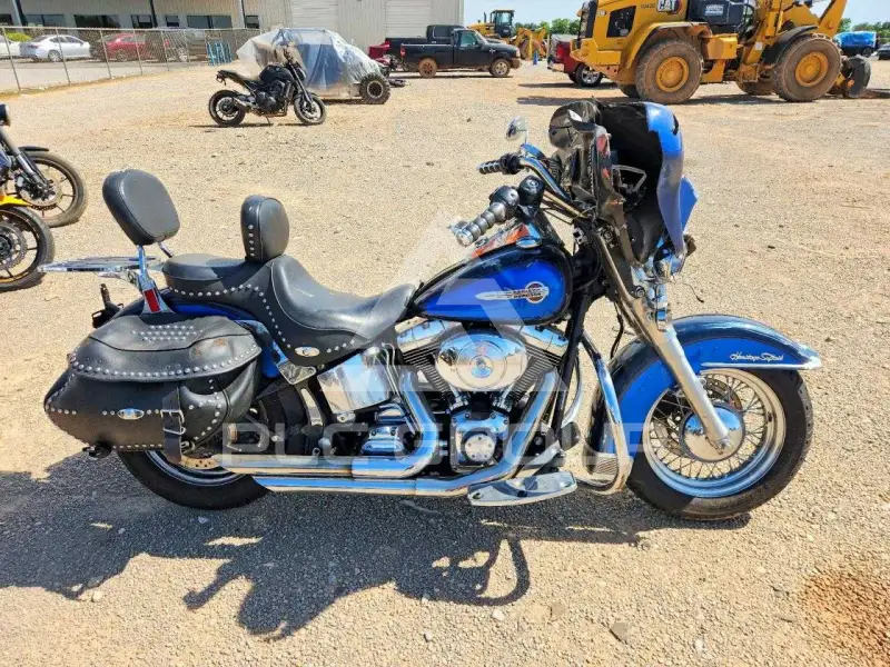 2004 Harley-Davidson FL photo