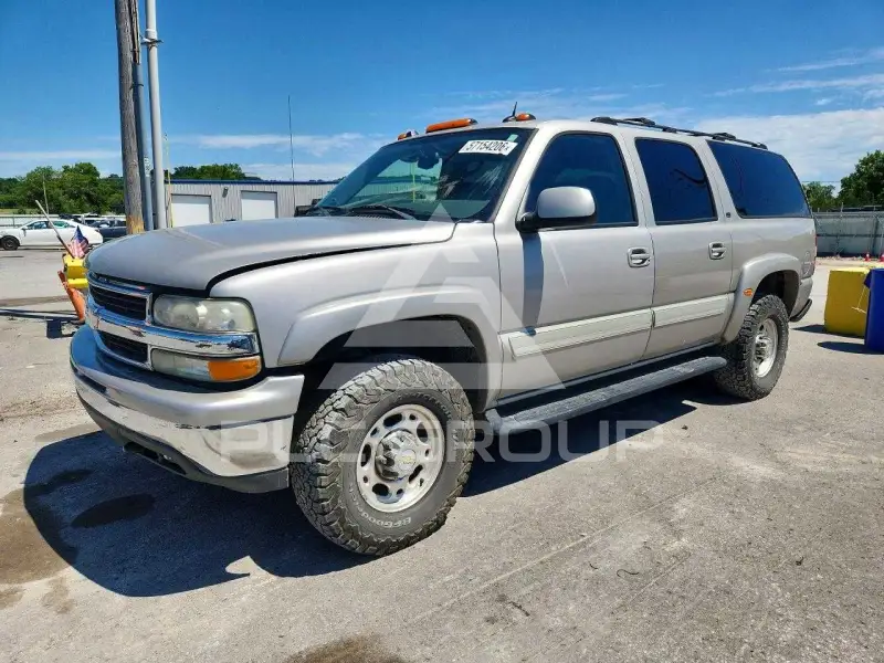 2004 Chevrolet Suburan фото