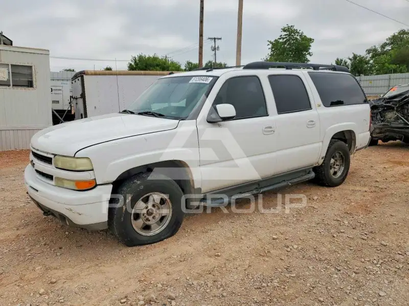2004 Chevrolet Suburan photo