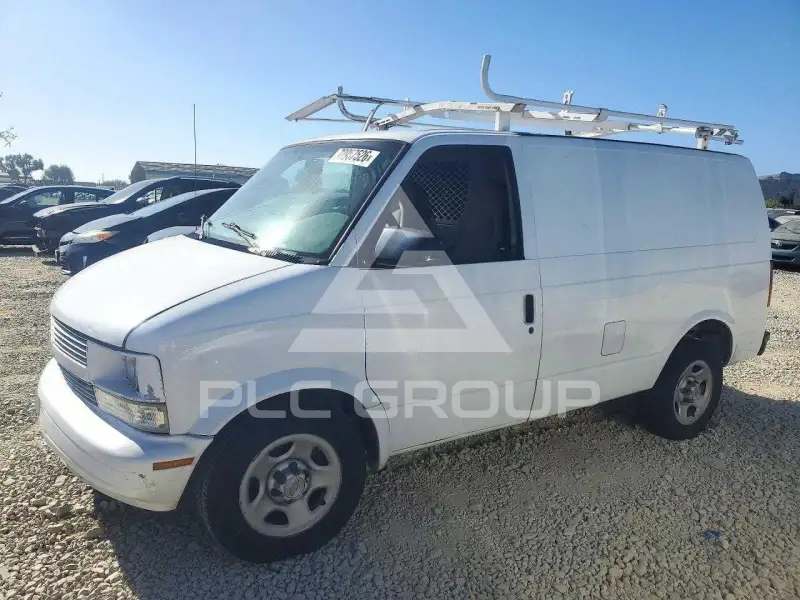 2004 Chevrolet ASTRO photo