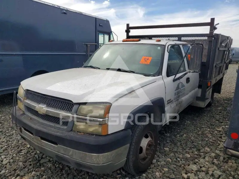 2004 Chevrolet Silverado фото