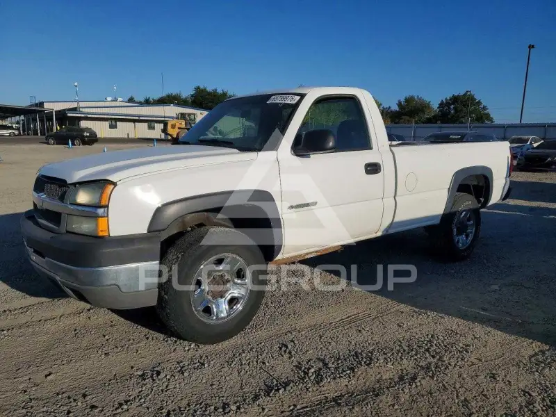 2004 Chevrolet Silverado фото