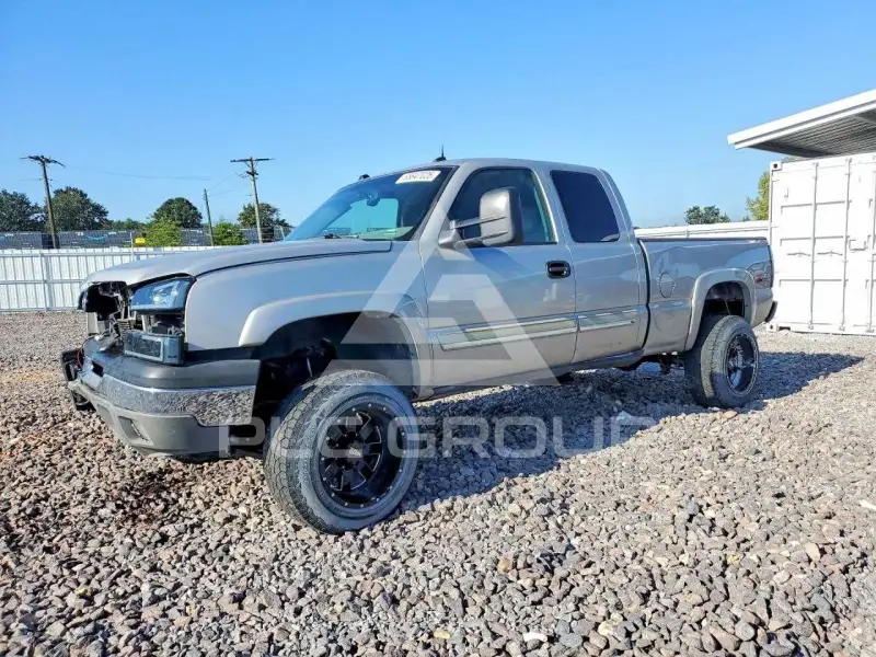 2004 Chevrolet Silverado фото