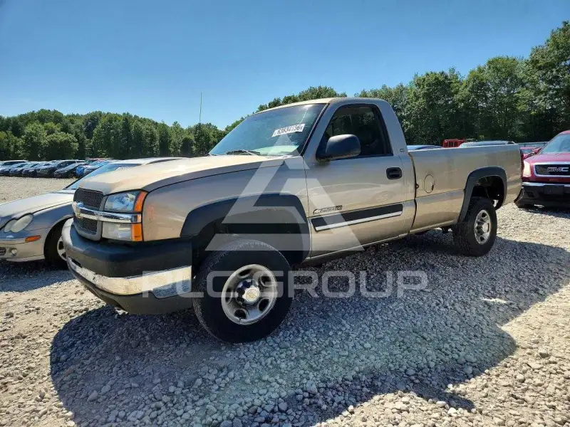2004 Chevrolet Silverado фото