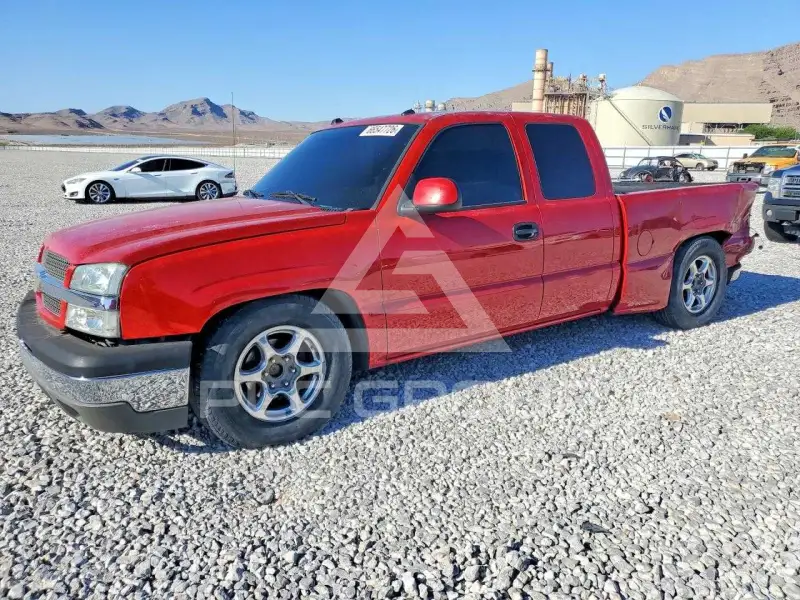 2004 Chevrolet Silverado фото