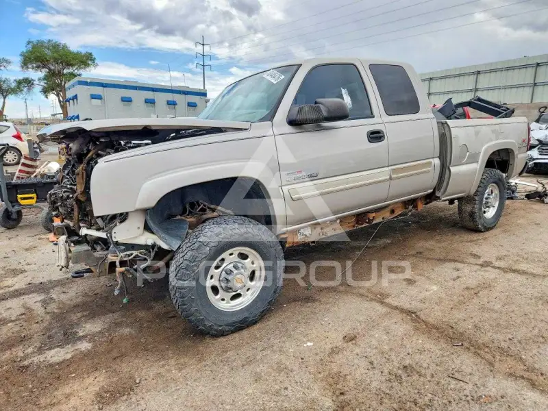 2004 Chevrolet Silverado фото