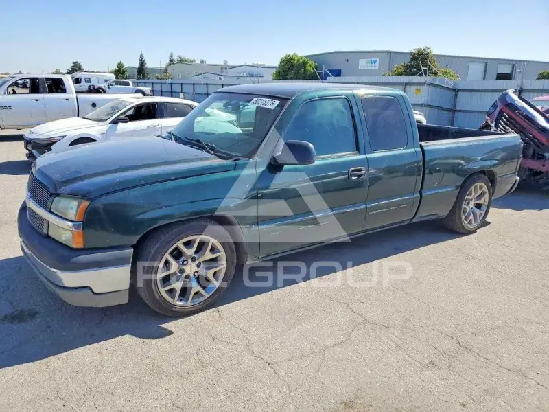 2004 Chevrolet Silverado фото