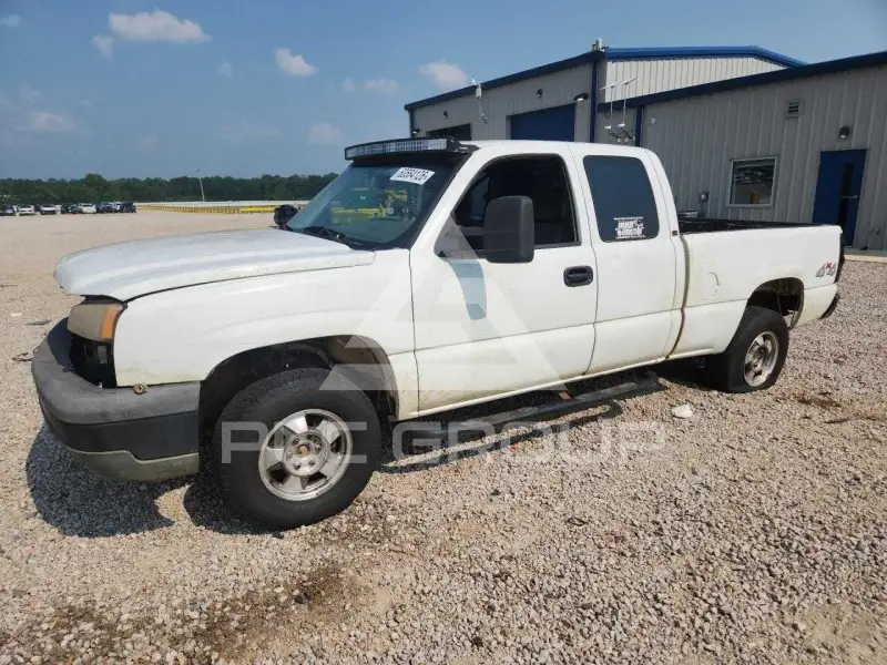 2004 Chevrolet Silverado фото