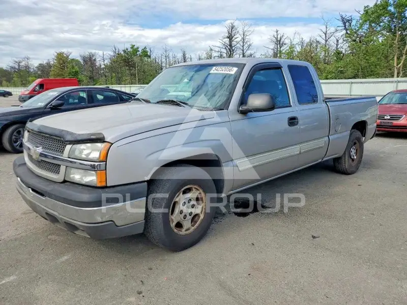 2004 Chevrolet Silverado фото