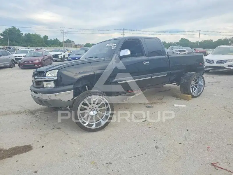 2004 Chevrolet Silverado фото