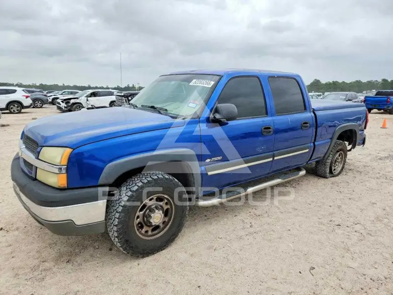 2004 Chevrolet Silverado photo