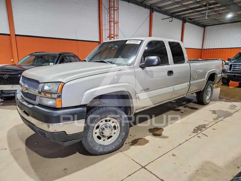 2004 Chevrolet Silverado фото