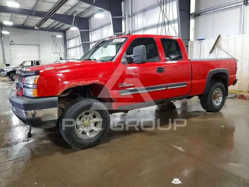 2004 Chevrolet Silverado фото