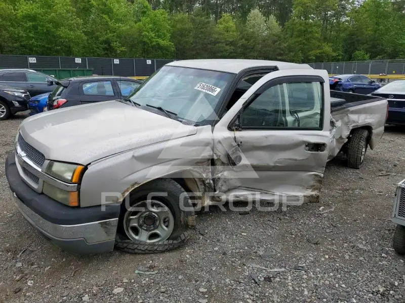 2004 Chevrolet Silverado photo