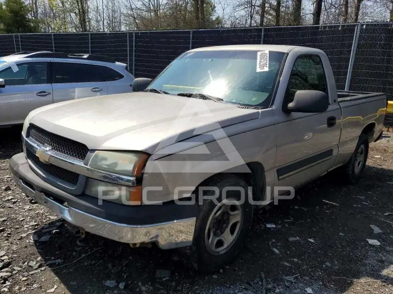 2004 Chevrolet Silverado photo