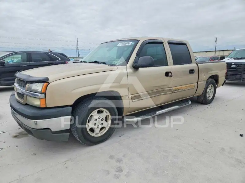 2004 Chevrolet Silverado photo