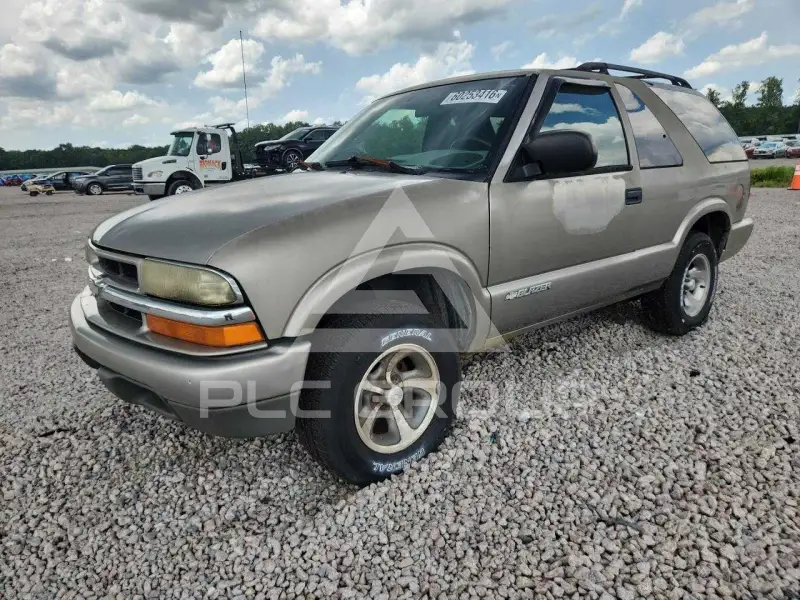 2004 Chevrolet Blazer photo