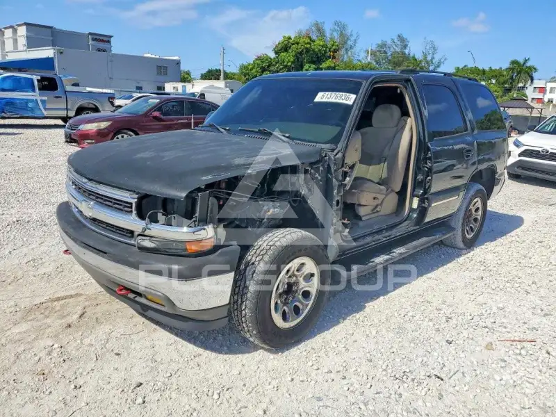 2004 Chevrolet Tahoe photo