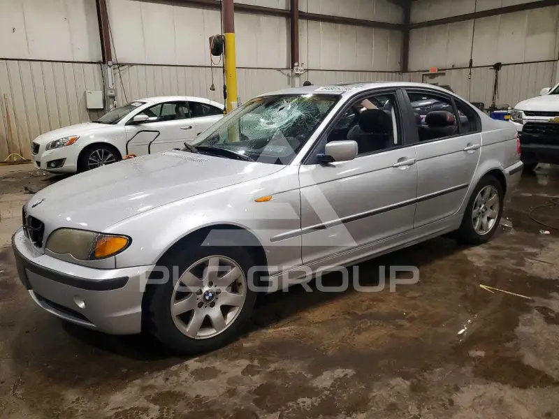 2004 BMW 325 фото