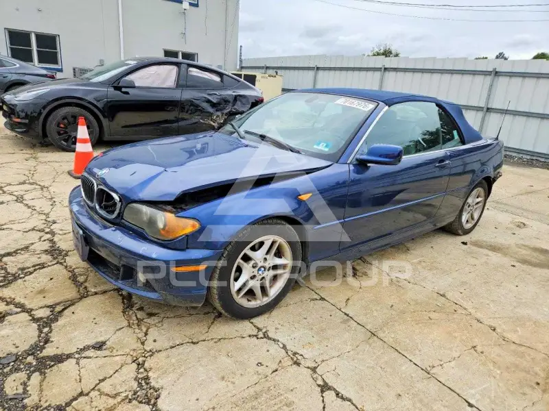 2004 BMW 325 фото