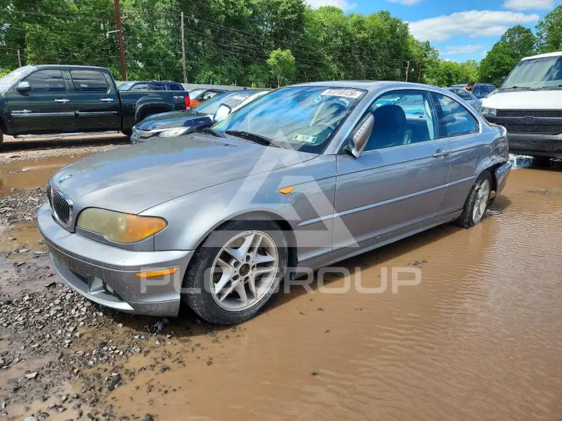 2004 BMW 325 photo