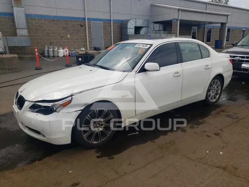 2004 BMW 525 фото