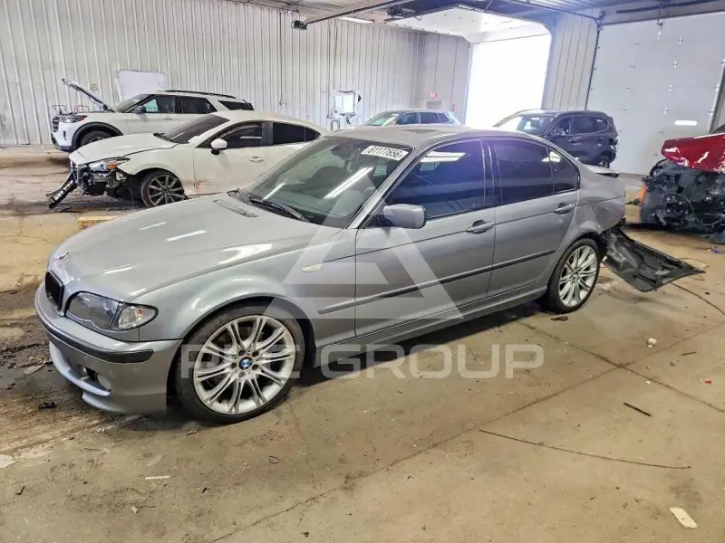 2004 BMW 330 фото