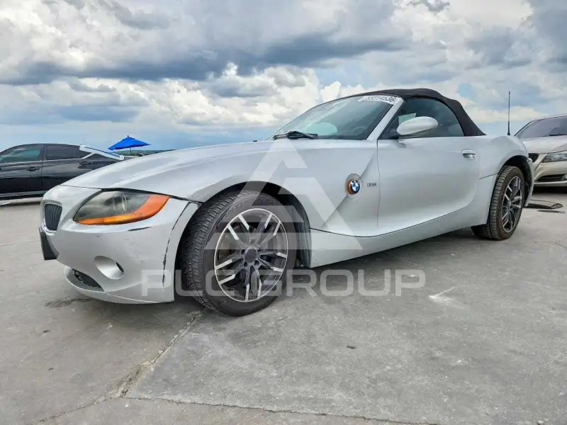 2004 BMW Z4 photo